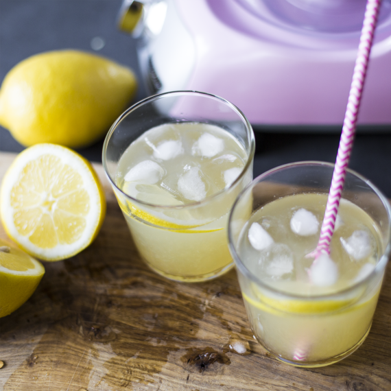 Svěží citronová limonáda